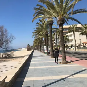 apartamento-brisa-poniente.top-hotels-tarragona.com/